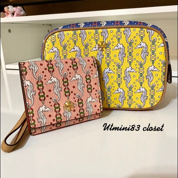 🌸NEW🟡Tory Burch Blake Printed Multi Essentials Wristlet pouch bag & wallet - Picture 3 of 15